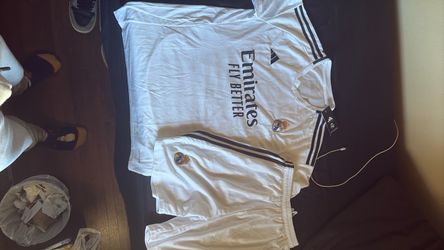 real madrid jersey shirt and shorts