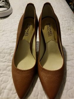 Michael Kors size 5.5