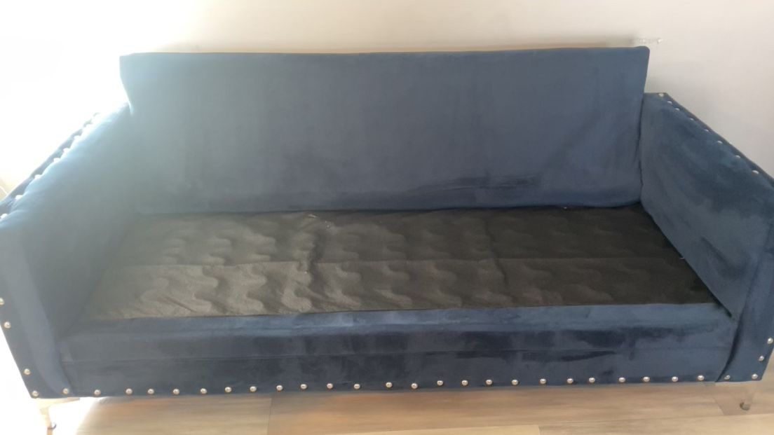 Couch Set