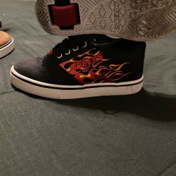 HEELYS