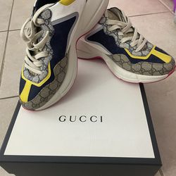 Gucci sneakers Size 10