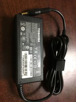 Toshiba ac adapter original