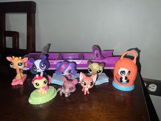 Little pet shop toys bundle $8