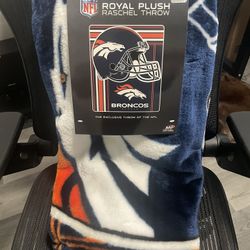 Denver Broncos Throw Blanket