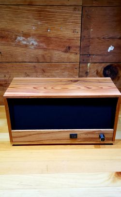 Solid wooden Bluetooth Speaker