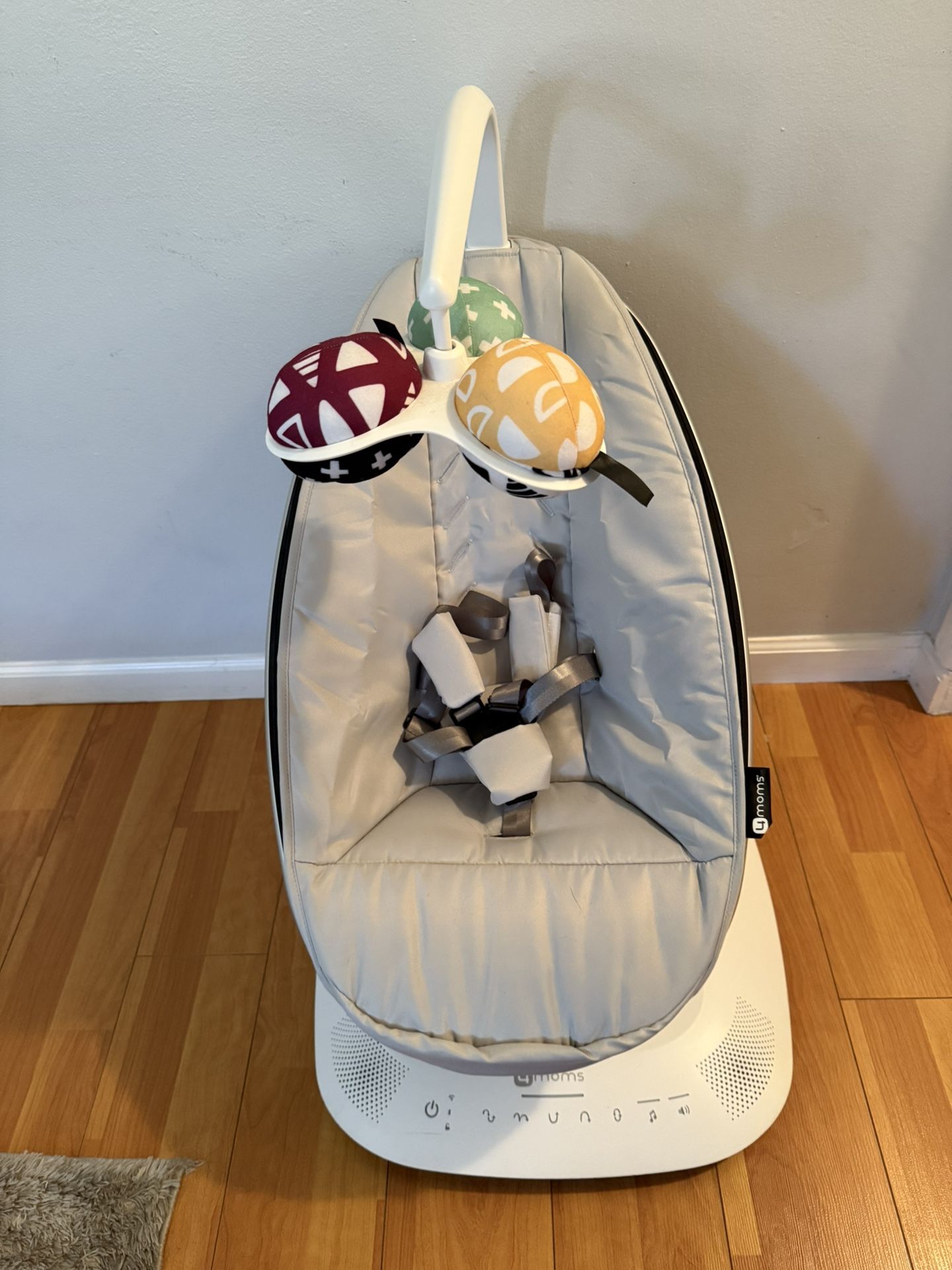 4moms mamaroo baby swing $120