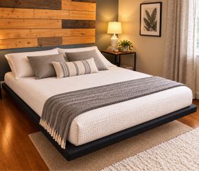 Adjustable Queen Bed Base w/ Wireless Remote. Leggett & Platt 100 Series