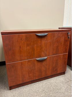 Lateral File Cabinet – Locking, Excellent Condition