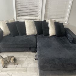 Sectional Sofa 