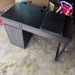 Computer Desk With Drawers