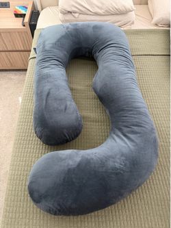 Pregnancy Pillow
