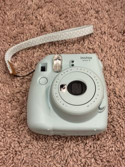 Fujifilm Instax Mini 9 Instant Camera - Ice Blue