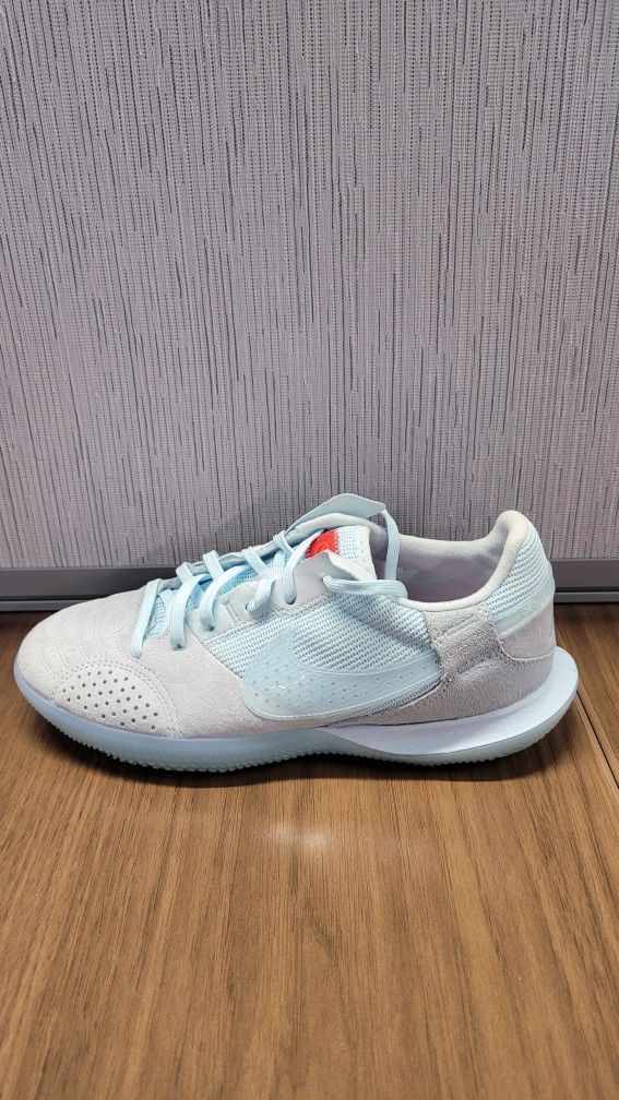 Nike Streetgato Glacier Blue Futsal Soccer Shoes Indoor Mens Size 4.5 W/6