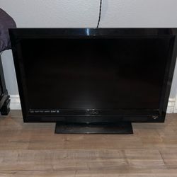 TV 32” 