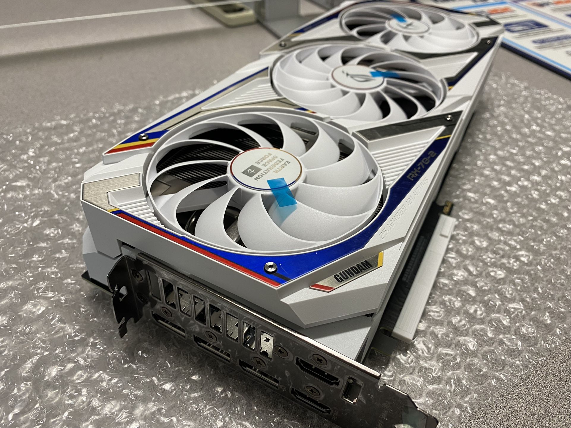 グラフィックボード・グラボ・ビデオカード ROG STRIX RTX3080 O10G GUNDAM ROG Strix GeForce RTX™ 3080 V2 OC Edition 10GB GDDR6X