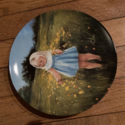 Meadow magic Limited Edition Plate in the special moments collection