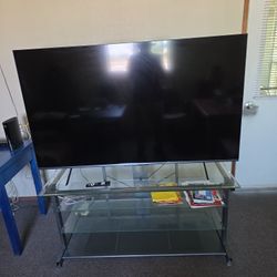 65in HISENSE