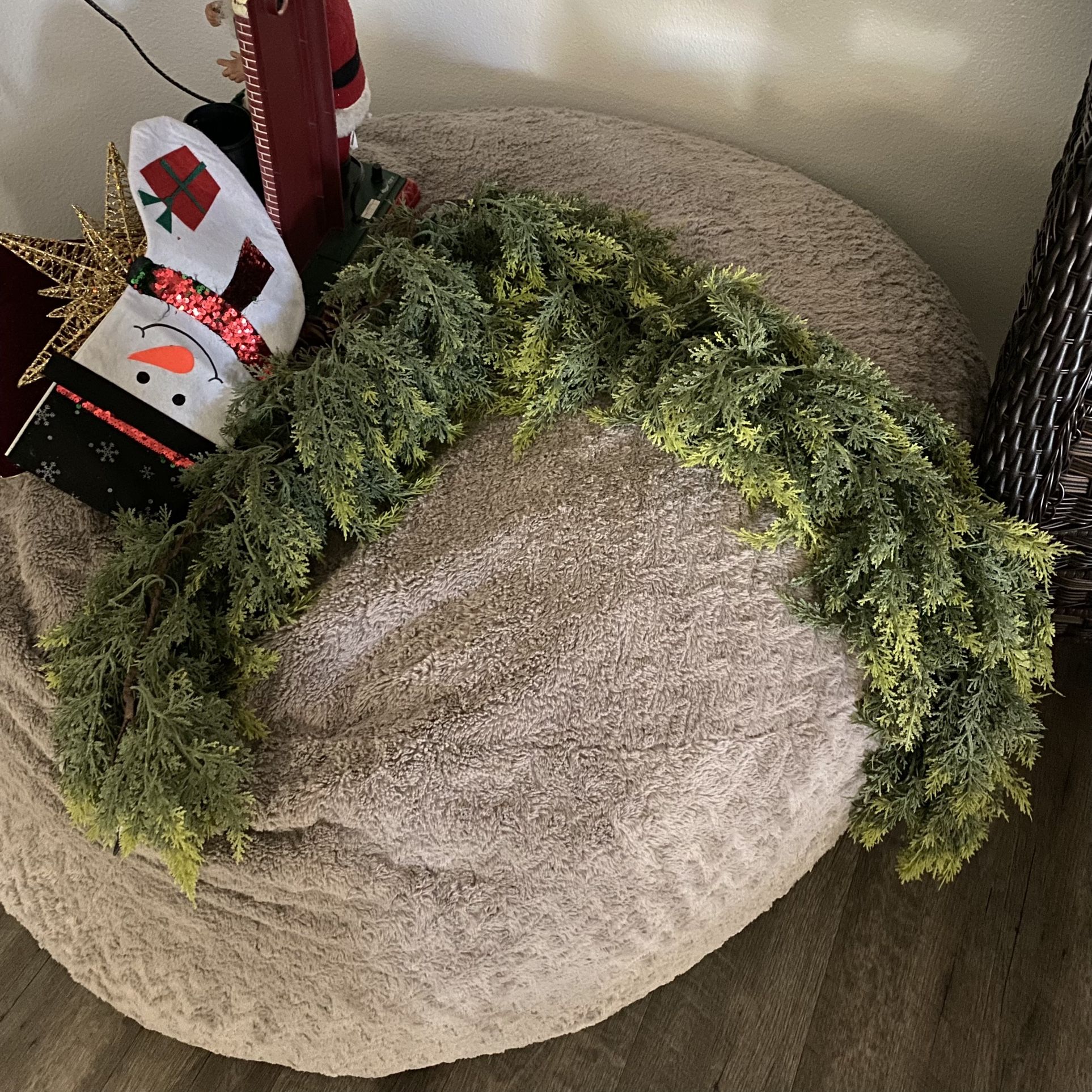 Viral Christmas Garland From Hobby Lobby