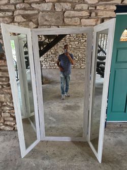 Trifold Mirror