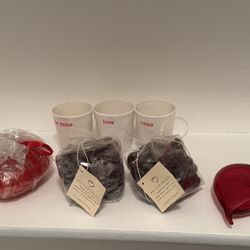 Pottery barn, Valentine’s Day assortment
