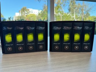 Titleist Pro V1 Yellow Golf Balls – 2 Dozen