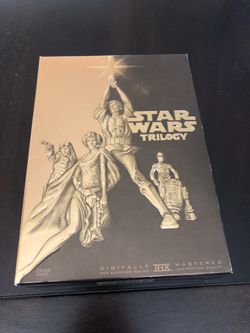 Star Wars trilogy gold box DVD collection