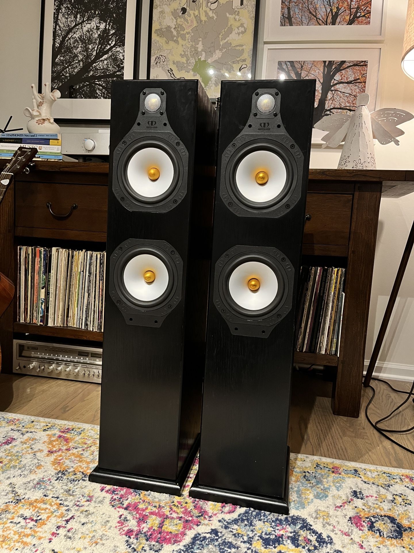 Monitor Audio Silver 9i Speakers In Amazing Condition