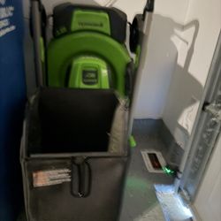 Grass Mover, Trimmer, Blower Set