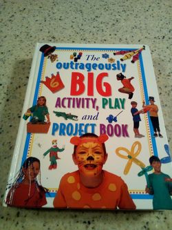 Vintage the outrageous bg activity,play and project book/ Hermes house 1998/512 pages
