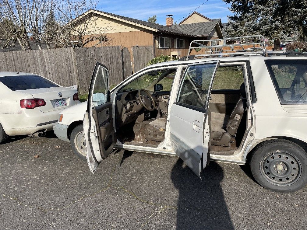 1994 Mitsubishi Expo
