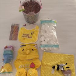8 Easter Items Brand New