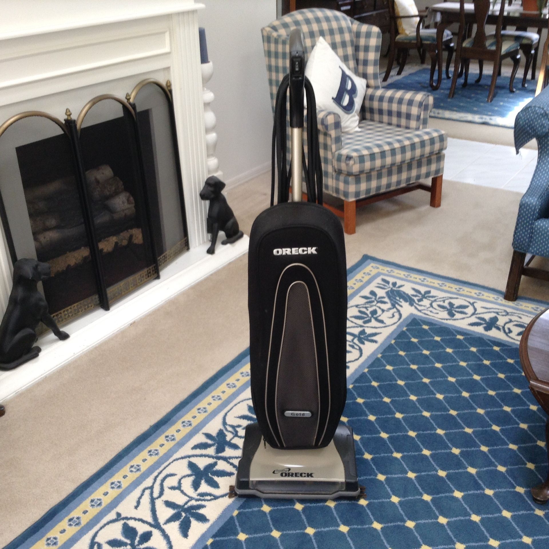 Oreck XL Forever Gold Vacuum Model U7070 EC4 Used
