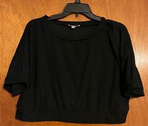 Black Crop Top - Size Large