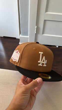 Cap City Two Tone Size 7