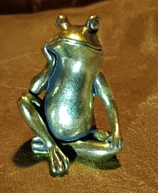 Happy Little Frog Figurine