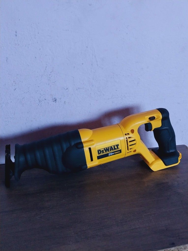 SAWSALL DEWALT De 20V MAX