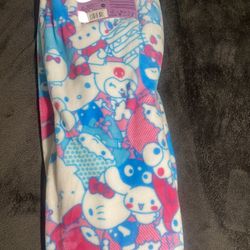 Hello Kitty Throw Blanket 