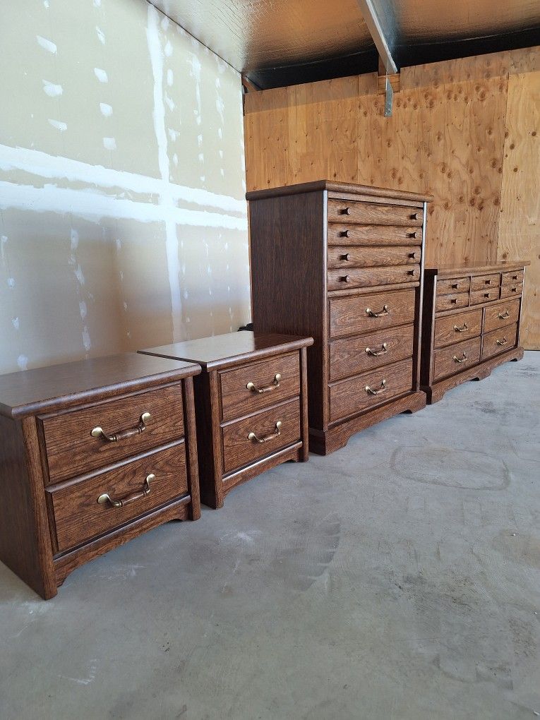 Cabinet's Decorations $380 FIRM