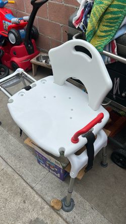 Transfer bench that slides Transfer bench that slides