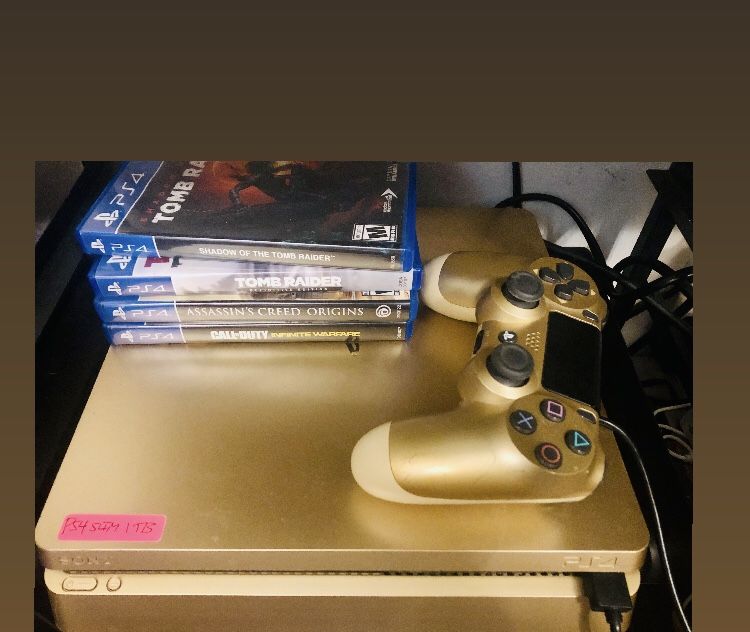 Gold PS4 Slim 1TB W/ 4 Games