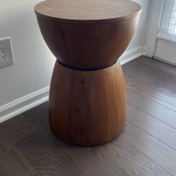 Accent Table