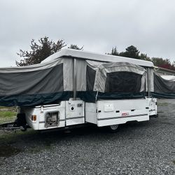 2001 Coleman Grand Tour elite Bayview