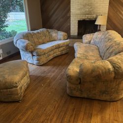 Floral Sofa, Loveseat and Ottoman