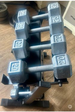 In NEW Condition Set Of Cast Iron Hex Dumbbells 8s, 10s, 15s 20s  And  25s. Total: 156 lbs [ RACK NOT INCLUDED]