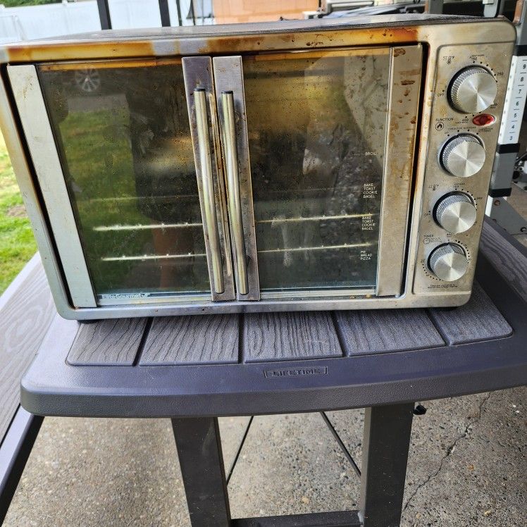 Toaster Oven & Ottoman