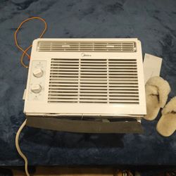 Mida Window Unit 5000 BTU AC