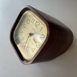 Vintage Seiko Quartz alarm clock