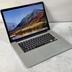 Apple MacBook Pro 15" i7-16GB RAM 512GB SSD
