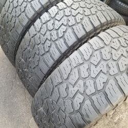 4 used tires 275 70r18 Falken Wildpeak At111 $250.00