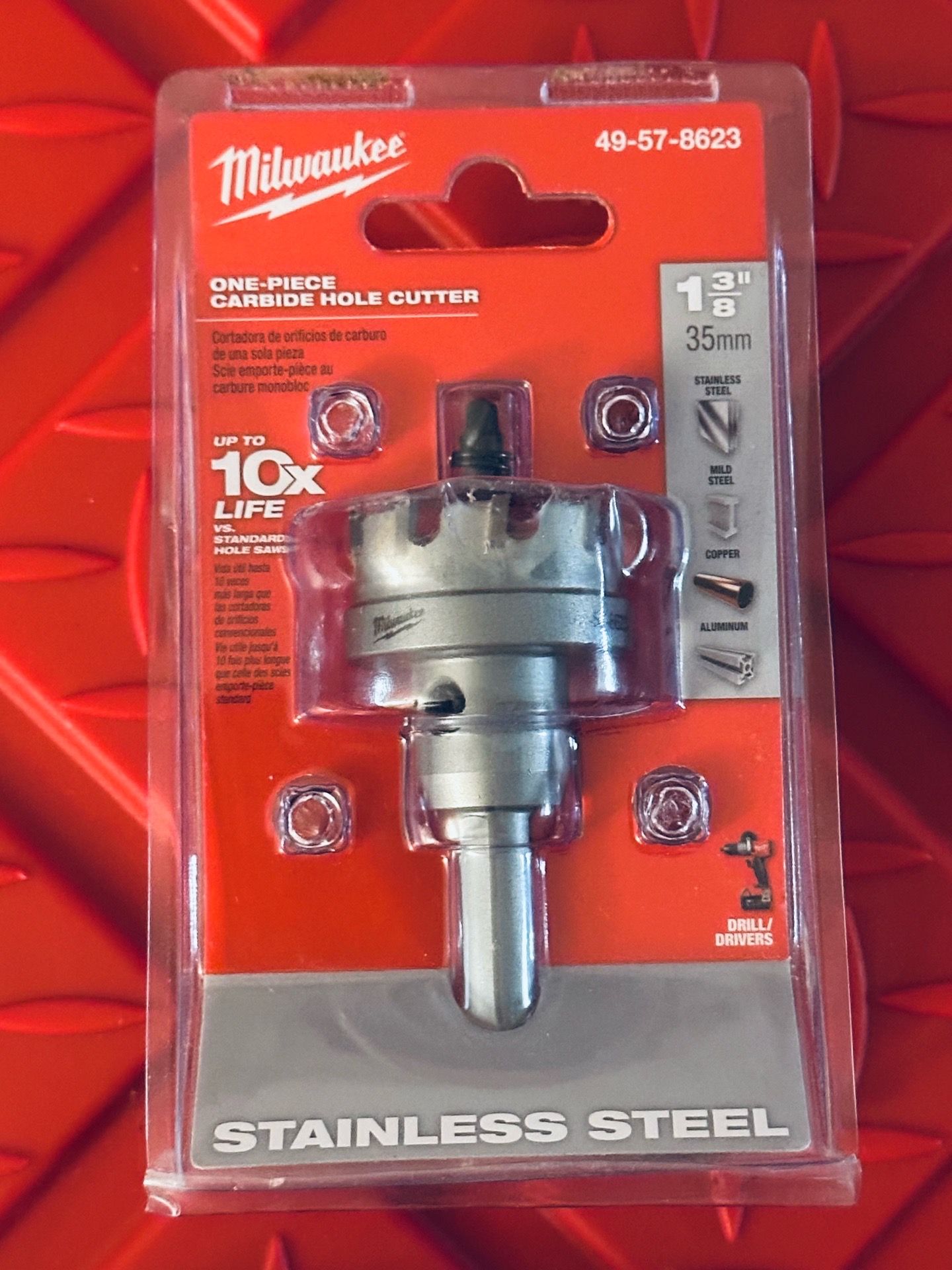 Milwaukee one-piece carbide hole cutter 1 3/8”
